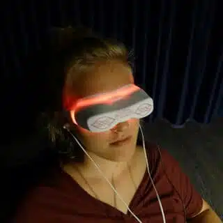A person immersed in the Ganzfeld method